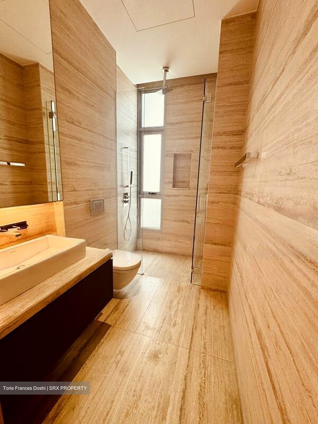 Stevens Road (D10), Terrace #466622551